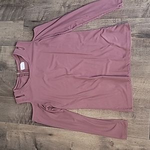 💕 Glitz cold shoulders top